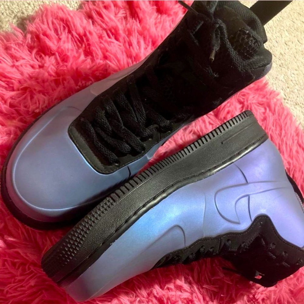 Rare* Purple blue and black iridescent Nike air foamposites